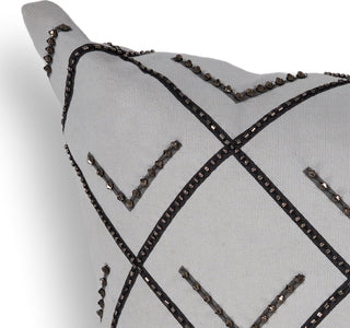 KAS Pillow L417 Onyx Cooper Square Round Image