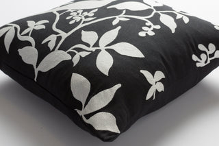 Artistic Weavers Kingdom Birch Black/Ivory Detail