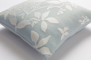 Artistic Weavers Kingdom Birch Light Blue/Ivory Detail