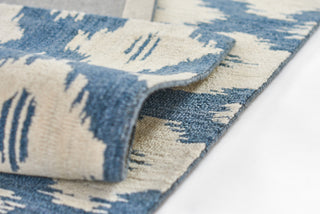 Momeni Leiden LEI-4 Slate Area Rug Lifestyle Image Feature