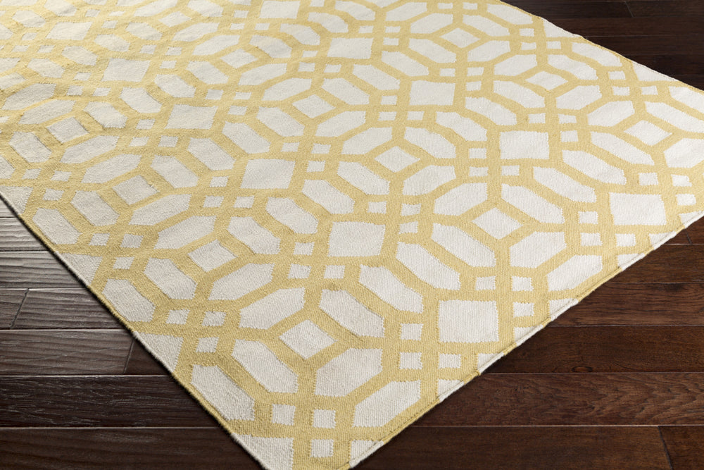 Surya Lagoon LGO-2070 Area Rug Corner Shot Feature