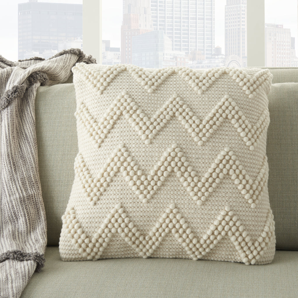 Nourison Life Styles LARGE CHEVRON Ivory by Mina Victory  Feature