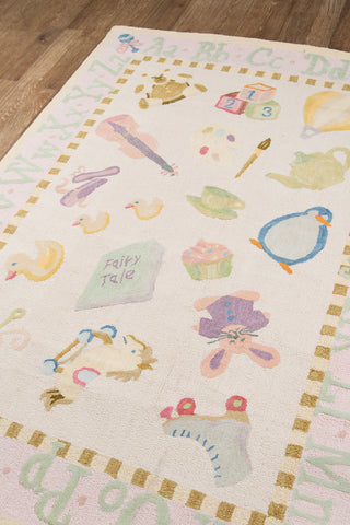 Momeni Lil Mo Classic LMI-2 Soft Pink Area Rug Corner Shot