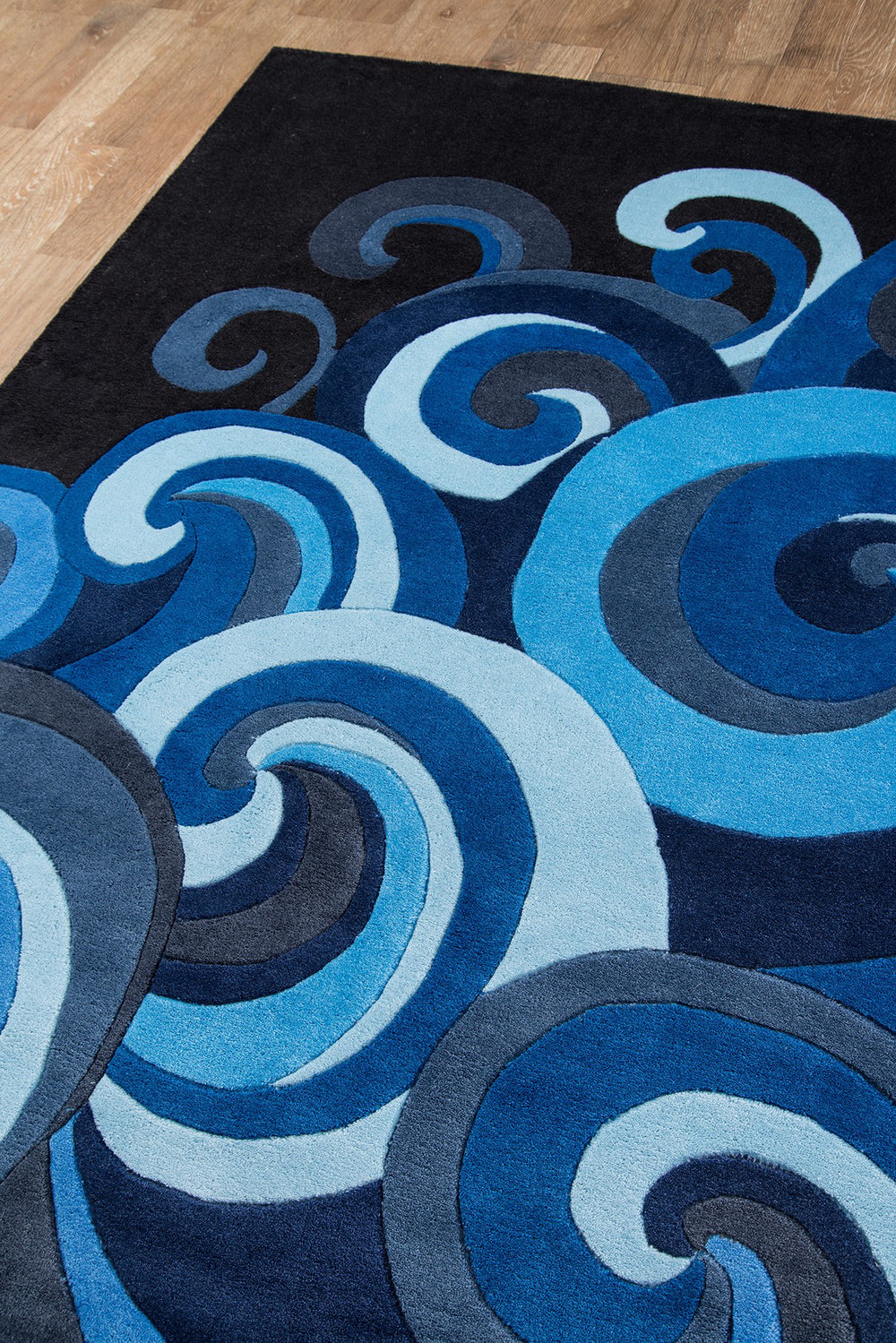 Momeni Lil Mo Hipster LMT-1 Surf Area Rug Corner Shot Feature