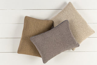 Surya Lark LRK003 Pillow  Feature