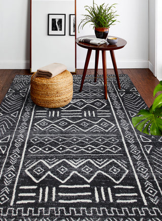 Bashian Mayfair M147-MR601 Charcoal Area Rug