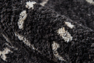 Momeni Margaux MGX-3 Black Area Rug Pile Image