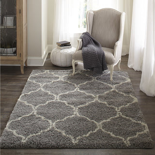 Momeni Maya MAY-2 Grey Area Rug Room Scene Feature