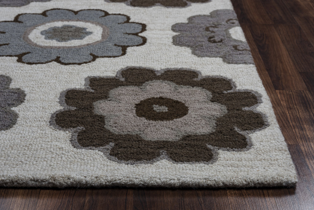 Rizzy Maggie Belle MB9538 Area Rug Edge Shot Feature