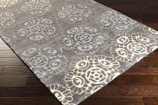 Surya Mamba MBA-9019 Area Rug 5x8 Corner Feature