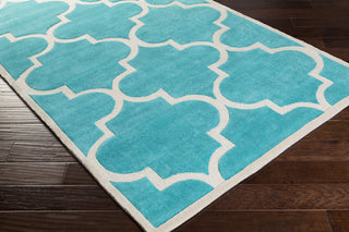 Surya Mamba MBA-9068 Area Rug 5x8 Corner Feature
