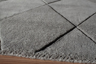 Momeni Metro MT-26 Grey Area Rug Corner Shot