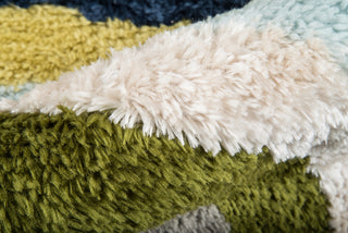 Momeni Retro RET-2 Multi Area Rug by Novogratz Detail