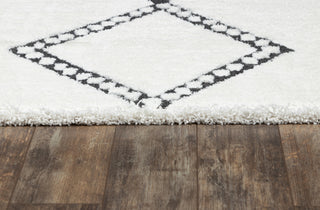 Momeni Monaco MOA-7 Ivory Area Rug Close up