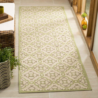 Safavieh Martha Stewart MSR4262 Beige/Sweet Pea Area Rug Room Scene