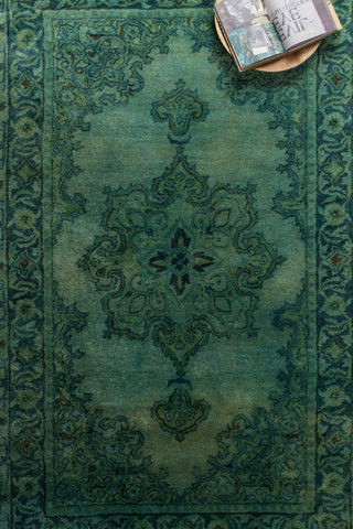 Surya Mykonos MYK-5009 Area Rug Style Shot Feature