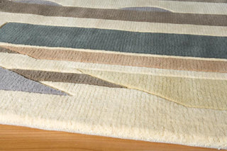 Momeni New Wave NW-31 Ivory Area Rug Corner Shot