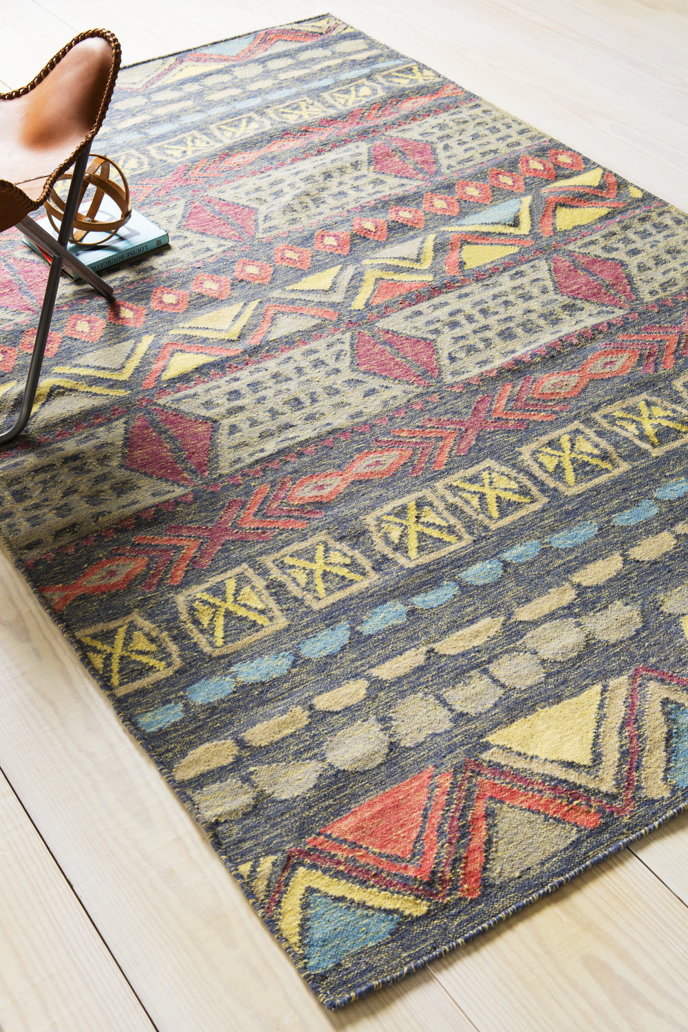 Surya Nomad NOD-100 Area Rug  Feature