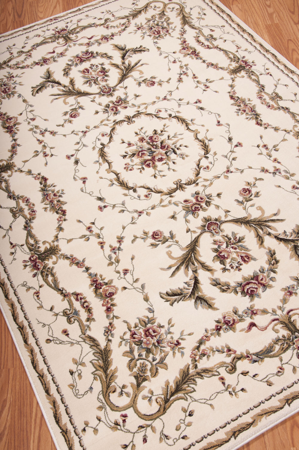 Nourison Bordeaux BOR01 Ivory Area Rug 6' X 8' Floor Shot Feature