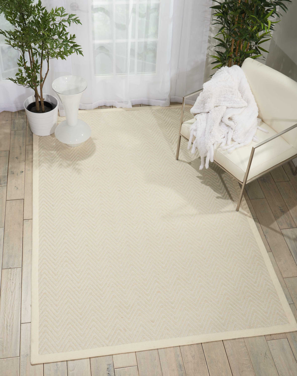 Nourison Kiawiah KIA01 Ivory Area Rug 5' X 8' Feature