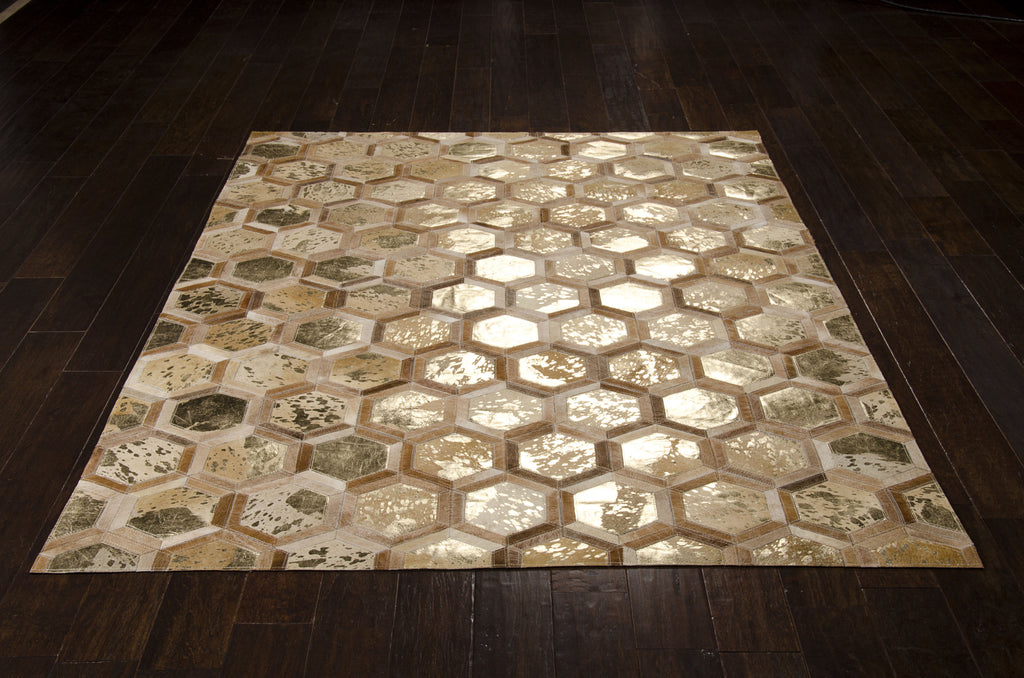 Nourison City Chic MA100 Amber Gold Area Rug by Michael Amini 6' X 8' Feature