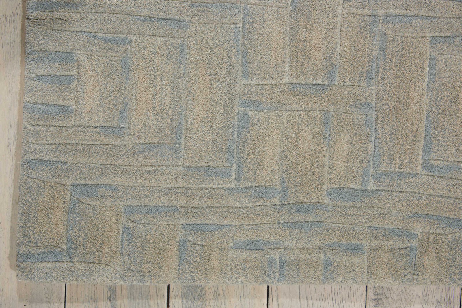 Nourison Moda MOD02 Breeze Area Rug – Incredible Rugs and Decor