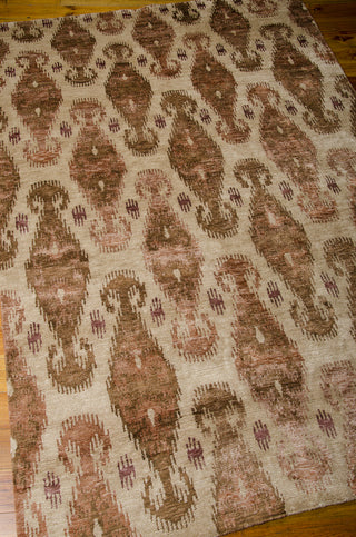 Nourison Silk Shadows SHA08 Sand Area Rug 6' X 9' Floor Shot