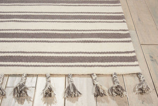 Nourison Solano SLN01 Ivory/Grey Area Rug Detail Image