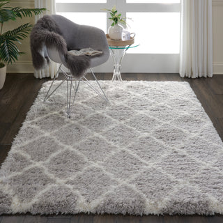 Nourison Ultra Plush Shag ULP02 Grey/Ivory Area Rug 4' X 6'