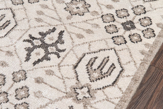 Momeni Nova NOV-1 Ivory Area Rug Corner Shot