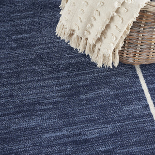 Nourison Essentials NRE02 Navy/Ivory Area Rug Detail Image