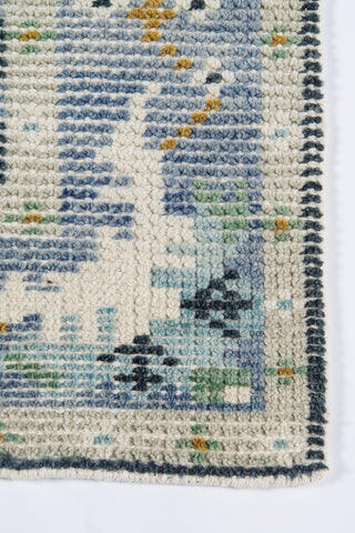 Momeni Ophelia OPH-3 Aqua Area Rug Close up