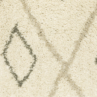 Oriental Weavers Carson 3943G Ivory Sand Area Rug Close-up Image