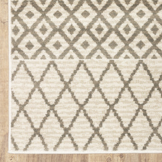 Oriental Weavers Georgia 717B0 Ivory/Grey Area Rug Corner Image
