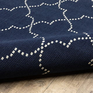 Oriental Weavers Marina 6025P Navy/Ivory Area Rug Close-up Image