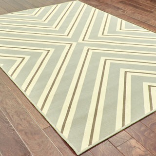 Oriental Weavers Riviera 4589P Grey/Ivory Area Rug On wood 