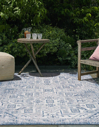 Unique Loom Outdoor Aztec T-KZOD16 Blue Area Rug Rectangle Lifestyle Image