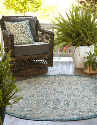 Unique Loom Outdoor Aztec T-KZOD16 Teal Area Rug Round Lifestyle Image