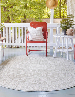 Unique Loom Outdoor Aztec T-KZOD17 Light Gray Area Rug Oval Lifestyle Image