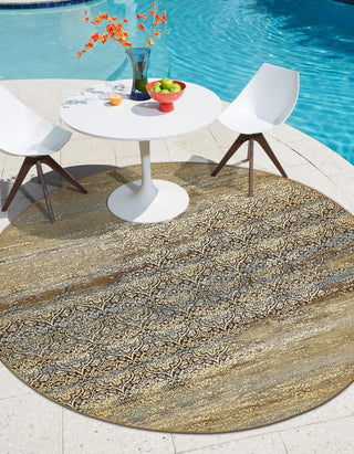 Unique Loom Outdoor Botanical OWE-EDEN-190 Beige Area Rug Round Lifestyle Image