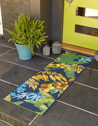 Unique Loom Outdoor Botanical OWE-EDEN-24X Multi Area Rug Runner Lifestyle Image