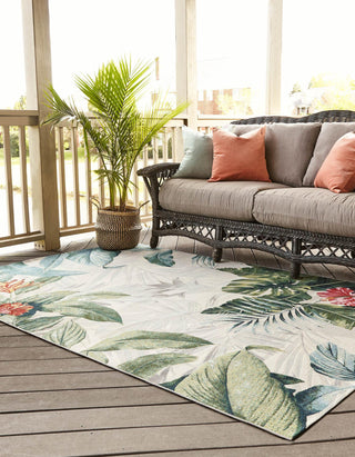 Unique Loom Outdoor Botanical OWE-EDEN-59 Multi Area Rug Rectangle Lifestyle Image