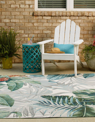 Unique Loom Outdoor Botanical OWE-EDEN-59 Multi Area Rug Square Lifestyle Image