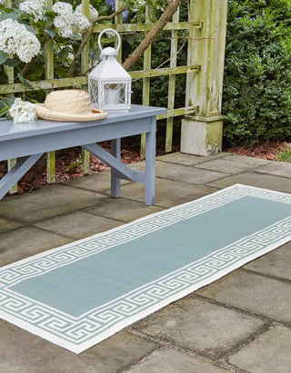 Unique Loom Outdoor Coastal OWE-CSTL10 Aqua Area Rug Runner Lifestyle Image