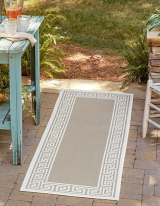 Unique Loom Outdoor Coastal OWE-CSTL10 Gray Area Rug Runner Lifestyle Image