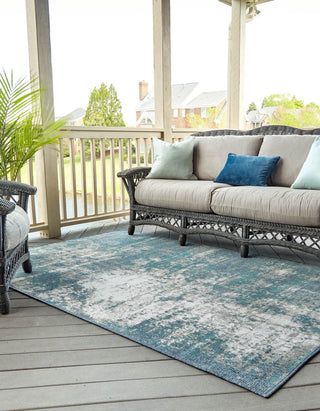 Unique Loom Outdoor Coastal OWE-CSTL2 Blue Area Rug Rectangle Lifestyle Image