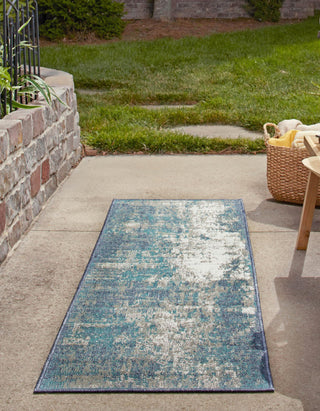 Unique Loom Outdoor Coastal OWE-CSTL2 Blue Area Rug Runner Lifestyle Image