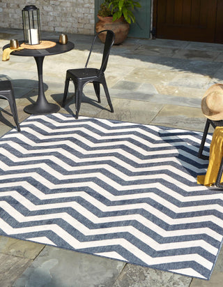 Unique Loom Outdoor Coastal OWE-CSTL7 Navy Blue Area Rug Square Lifestyle Image