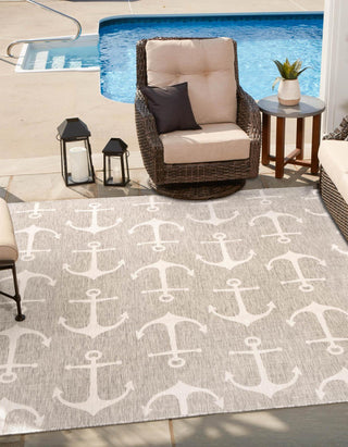 Unique Loom Outdoor Coastal T-KZOD20 Gray Area Rug Square Lifestyle Image