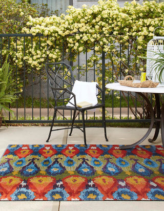 Unique Loom Outdoor Modern OWE-EDEN-229 Multi Area Rug Square Lifestyle Image